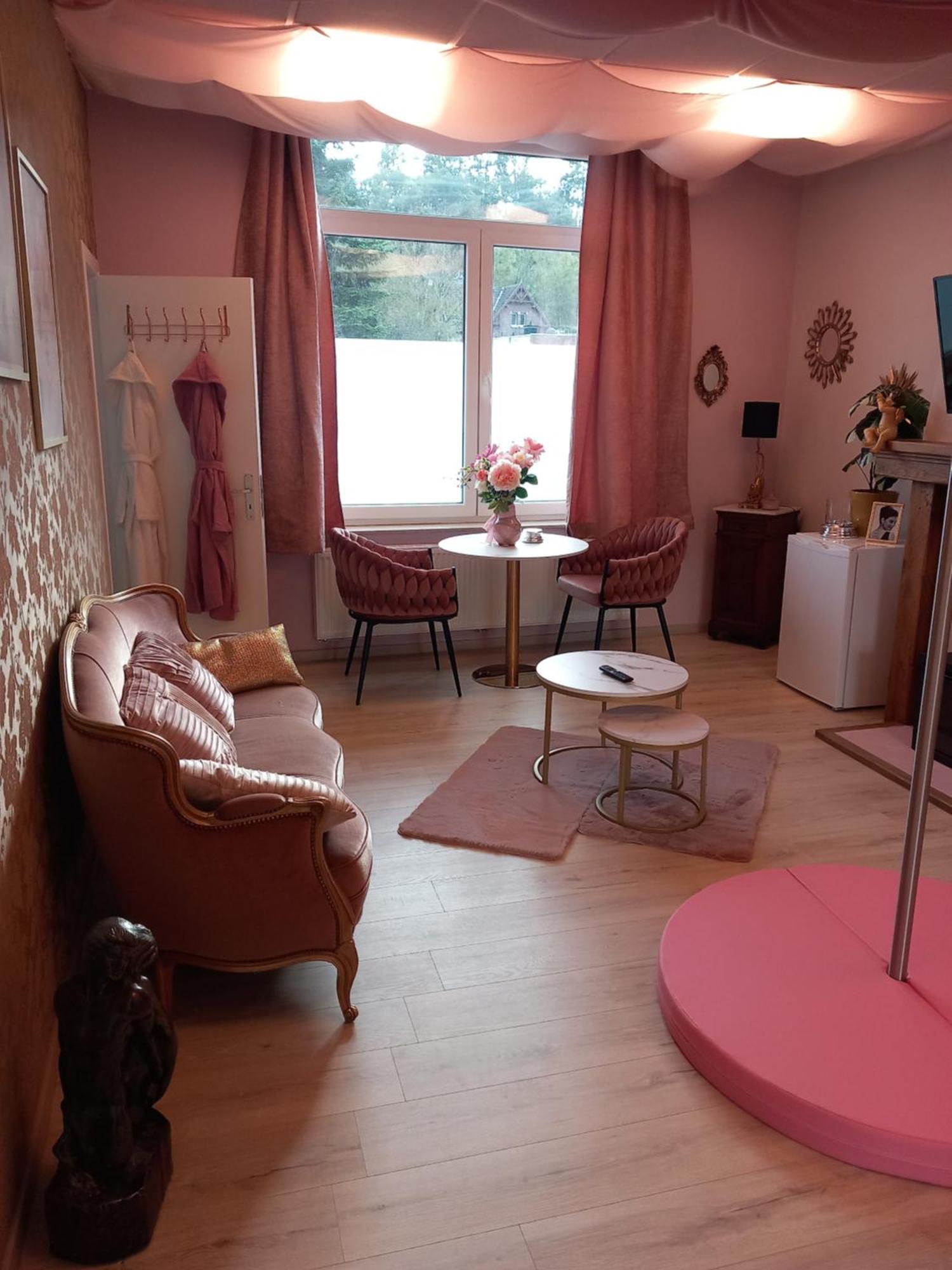 Vip Room 209 Trooz Zewnętrze zdjęcie